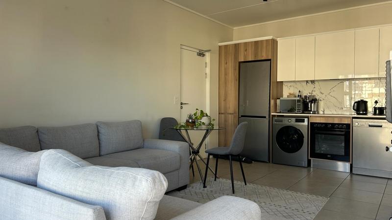 To Let 1 Bedroom Property for Rent in Sandown Western Cape